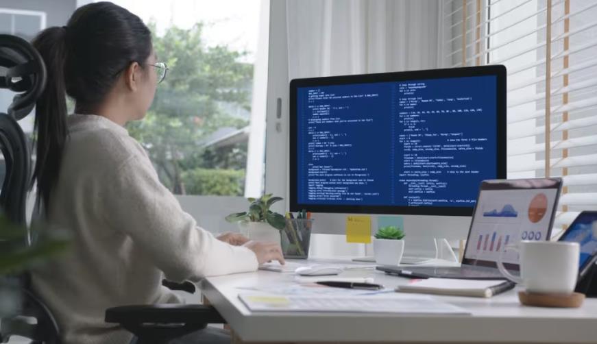 曲阳县企业数字化解决方案:机器学习赋能商业模式升级的核心路径